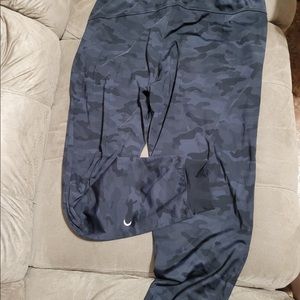 Zyia slate cami stronger joggers